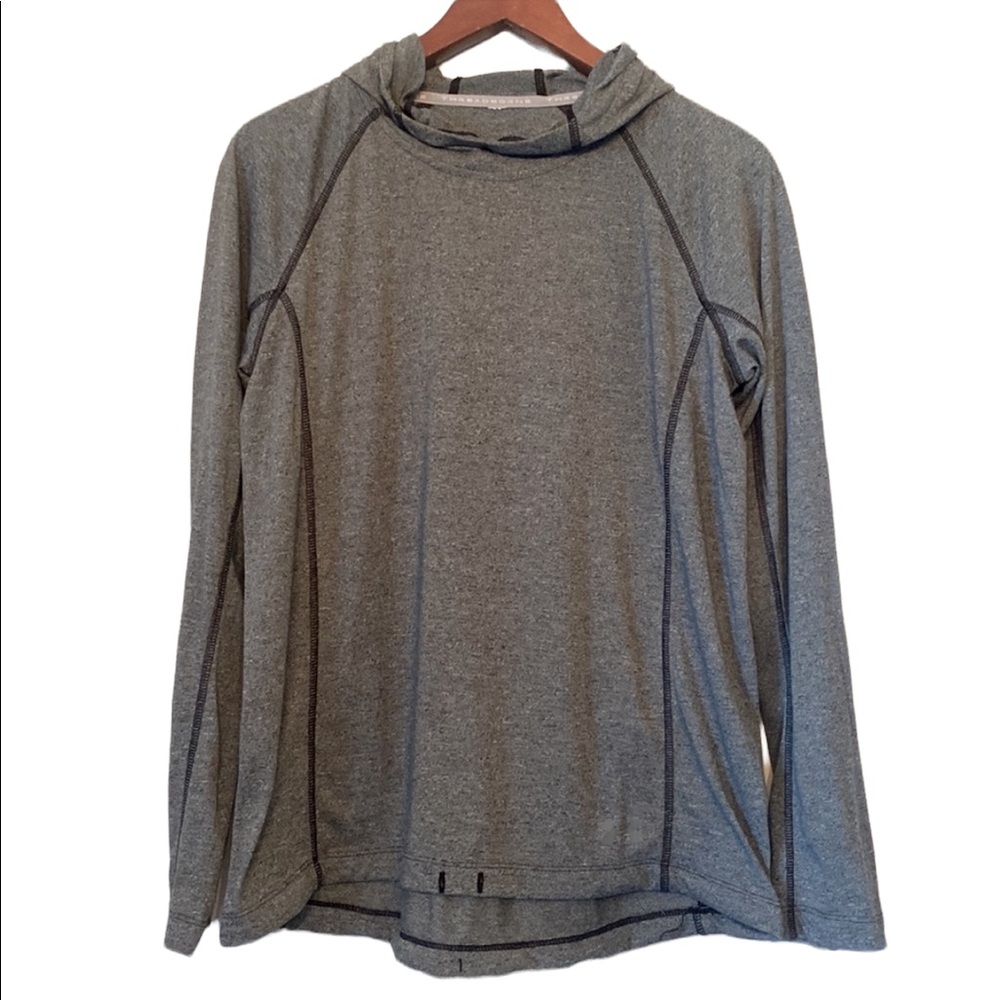 Under Armour Threadborne Long Sleeved Gray Hooded Shirt